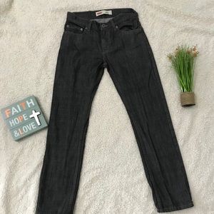 🔴Levi’s 511 Jeans